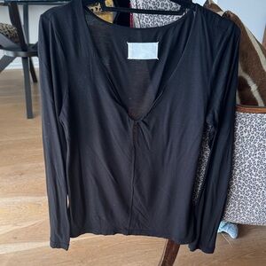 Elegant Black V-Neck Women's Top
